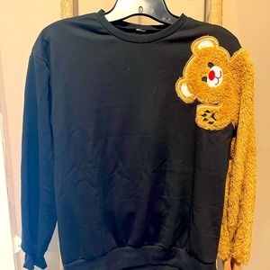 Girl’s Teddy Bear Sweatahirt